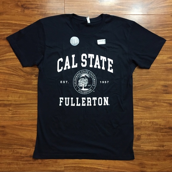 Cotton Heritage Other - NWT Unisex Navy Cotton Heritage Cal State Fullerton Crew Neck T-Shirt Size M